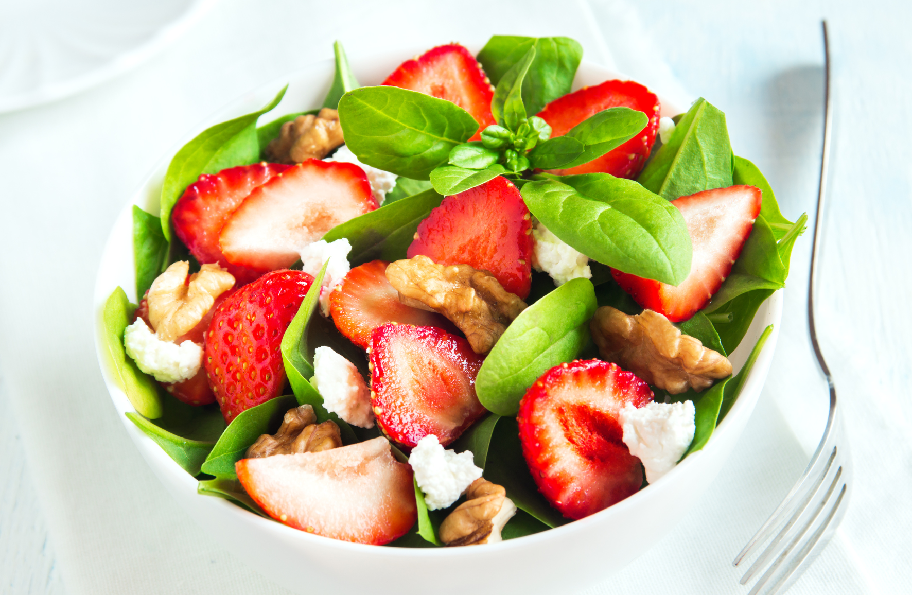 receta-mes-de-marzo-ensalada-de-primavera-revista-extremeña